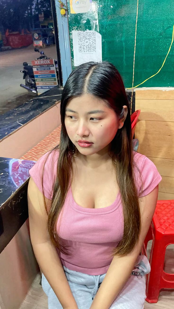 What is the meaning of “bocil”? – Question about Indo Viral Top Global Official Video Indo Terbaru 2025